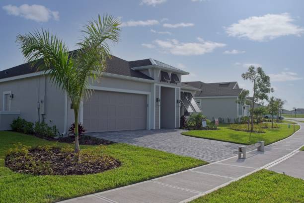 Best Professional Driveway Pavers  in De Soto, KS